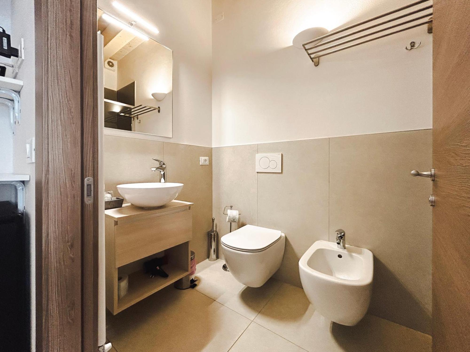 ורונה Via Poma Rooms מראה חיצוני תמונה